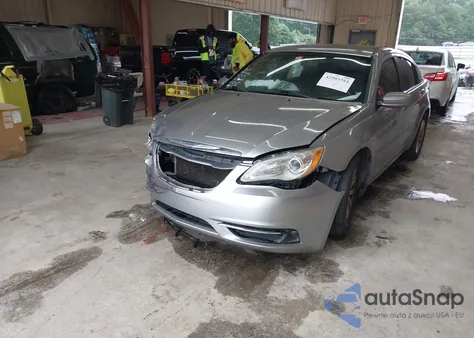 2013 Chrysler 200 Touring from USA, damaged, VIN 1C3CCBBB9DN656726